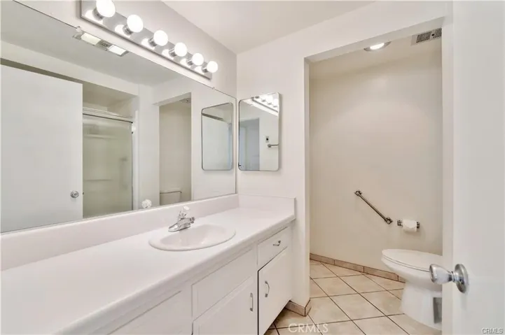 2183 E Via Mariposa B, Laguna Woods, California 92637