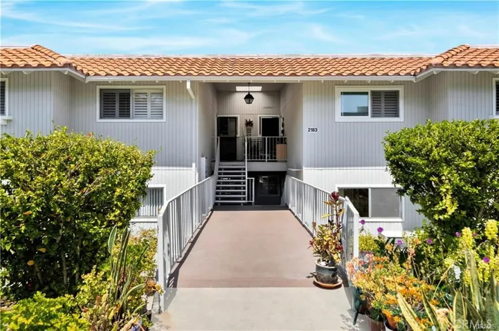 2183 E Via Mariposa B, Laguna Woods, California 92637