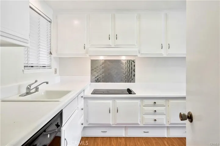 2183 E Via Mariposa B, Laguna Woods, California 92637