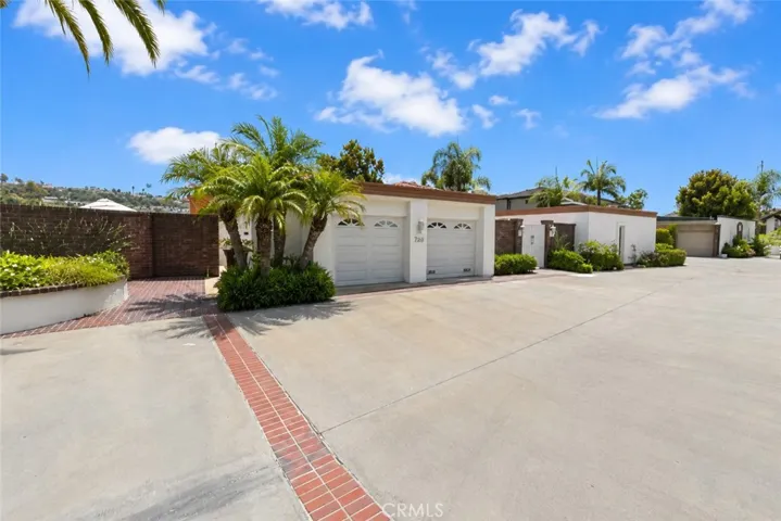 7343 Almaden, Carlsbad, California 92009