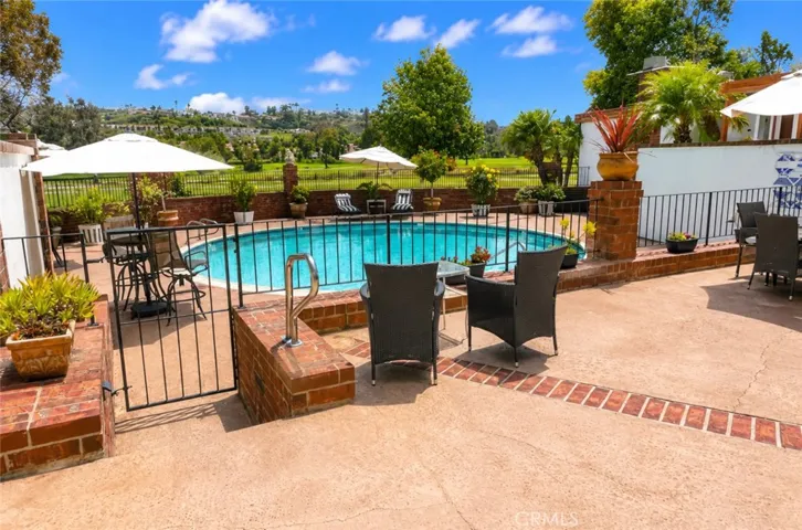 7343 Almaden, Carlsbad, California 92009