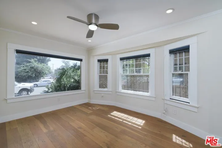 2191 W 31st Street, Los Angeles, California 90018