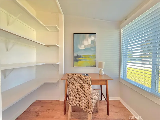 14001 Thunderbird Drive 4l, Seal Beach, California 90740