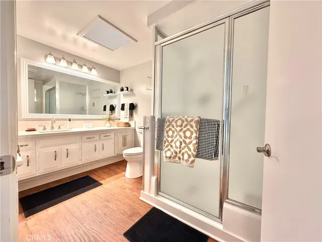 14001 Thunderbird Drive 4l, Seal Beach, California 90740