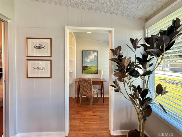 14001 Thunderbird Drive 4l, Seal Beach, California 90740