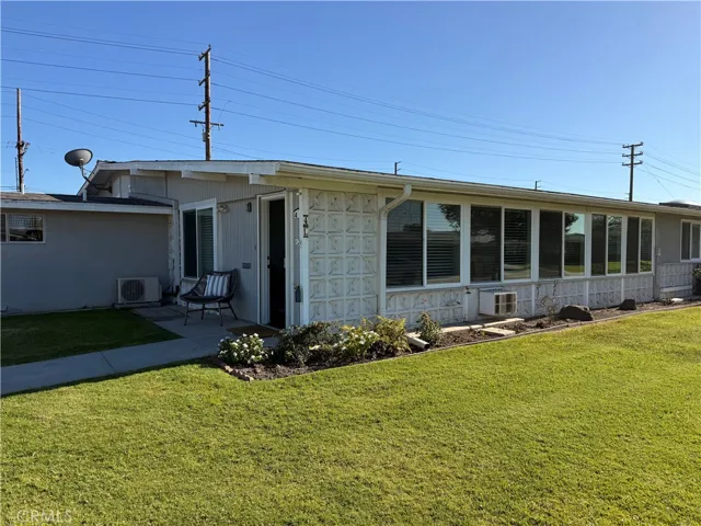 14001 Thunderbird Drive 4l, Seal Beach, California 90740