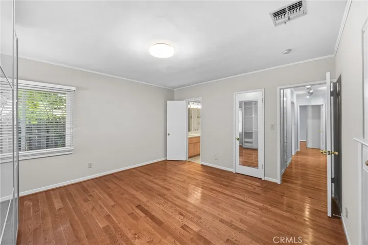 2465 Sherwood, San Marino, California 91108
