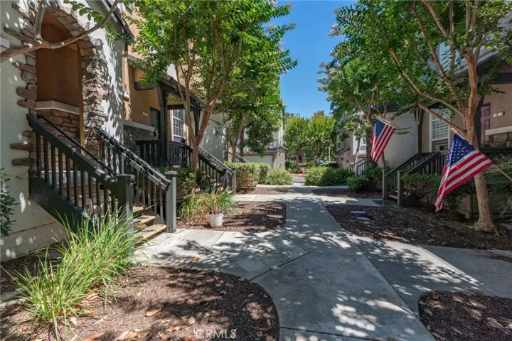 6 Harvest Point, Aliso Viejo, California 92656