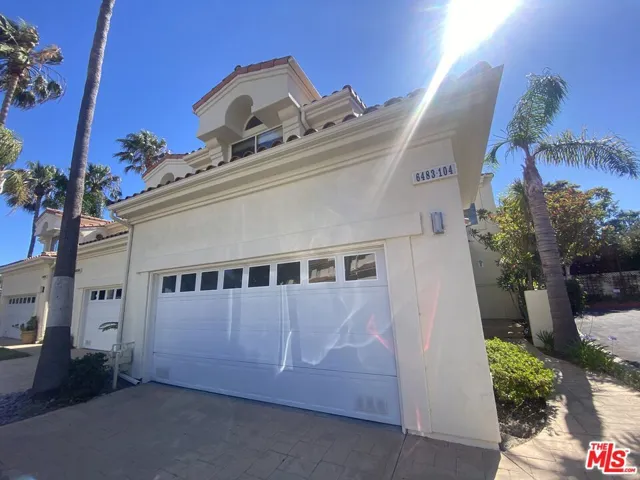 6483 Zuma View Place 104, Malibu, California 90265