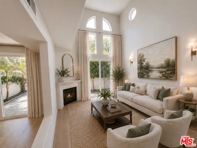 6483 Zuma View Place 104, Malibu, California 90265