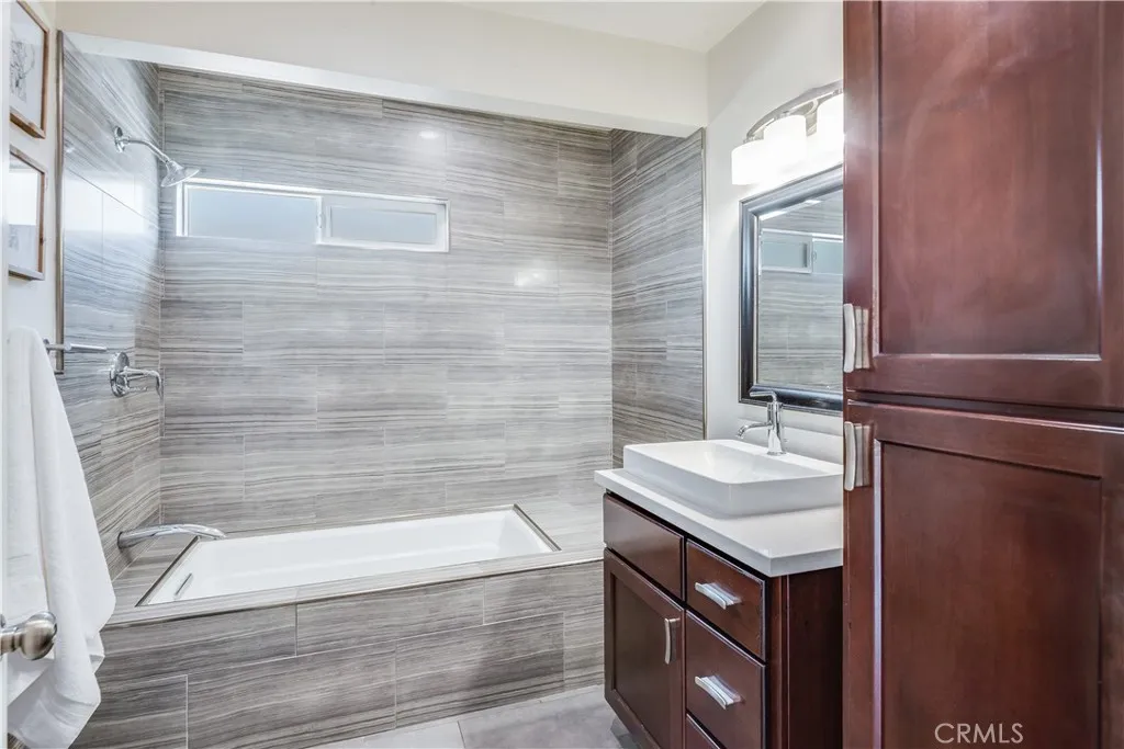 Bathroom #3