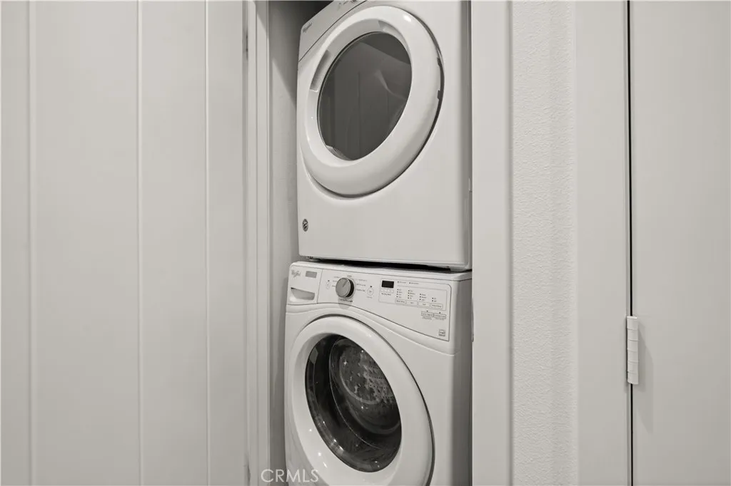 Level 3 - Washer / Dryer