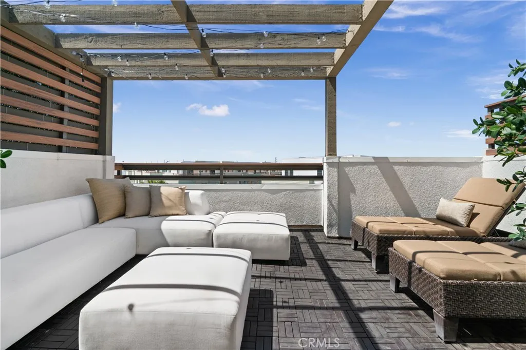 Rooftop Deck