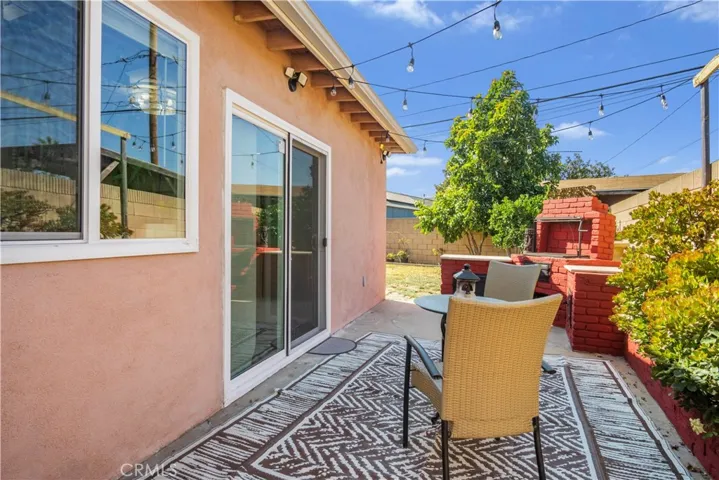 11607 Verbeck, Whittier, California 90606