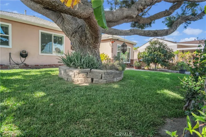 11607 Verbeck, Whittier, California 90606