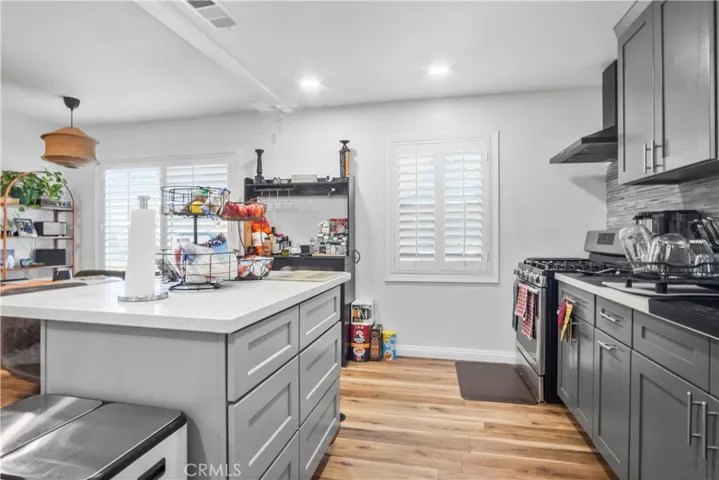 11607 Verbeck, Whittier, California 90606