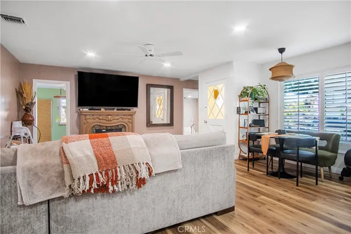 11607 Verbeck, Whittier, California 90606