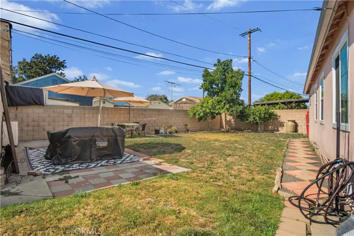 11607 Verbeck, Whittier, California 90606