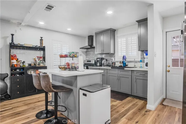 11607 Verbeck, Whittier, California 90606