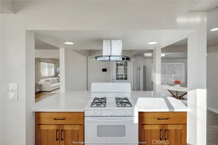 9376 Flora Vista, Apple Valley, California 92308