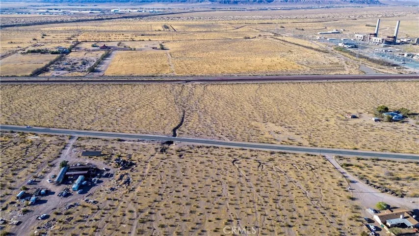 6 National Trails Highway, Yermo, California 92398
