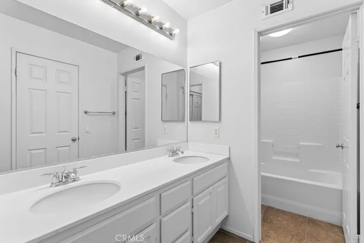 23622 Saratoga Springs, Murrieta, California 92562