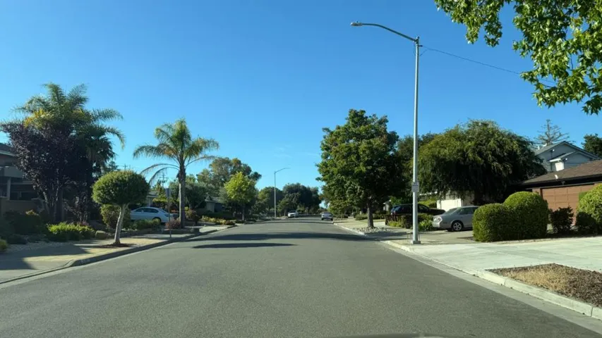 1186 Stafford Drive, Cupertino, California 95014