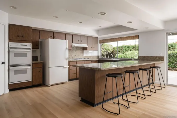 2855 Cliffridge Ct, La Jolla, California 92037