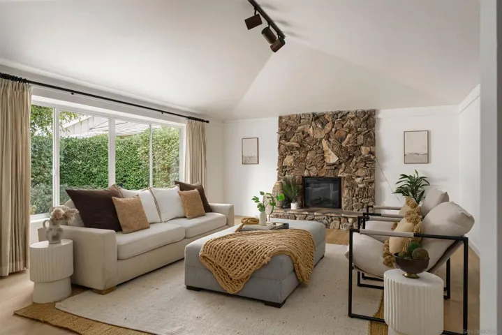 2855 Cliffridge Ct, La Jolla, California 92037