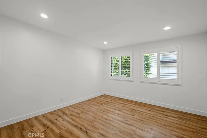 9519 La Reina, Downey, California 90240
