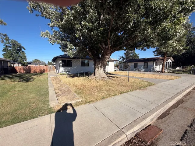 714 Wistaria Street, Bakersfield, California 93308