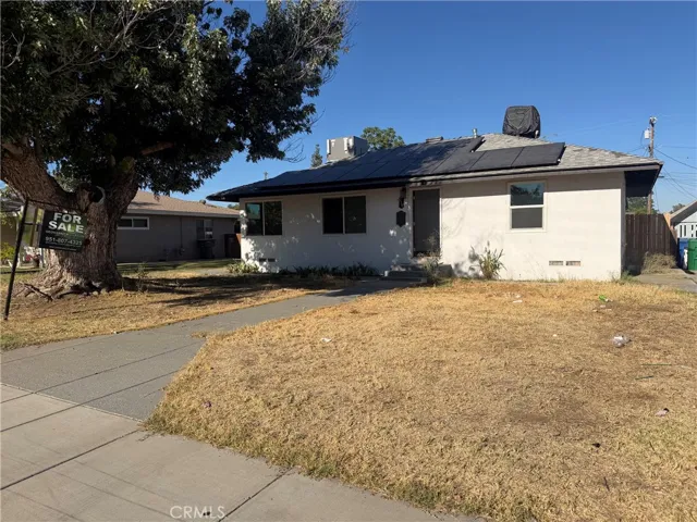 714 Wistaria Street, Bakersfield, California 93308