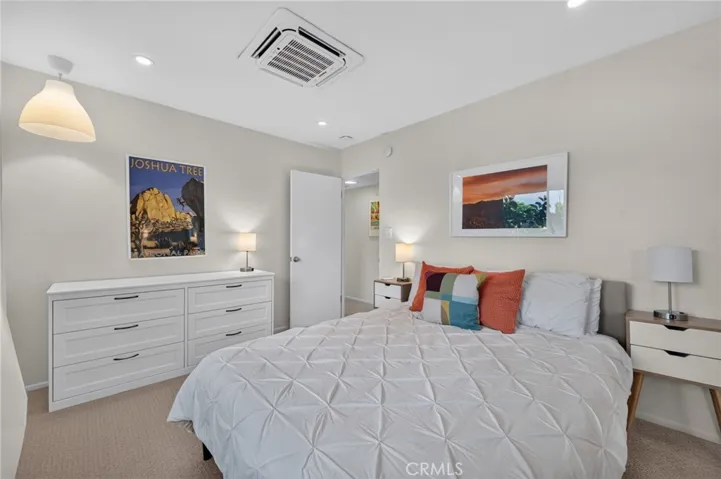 2860 E Ventura Road, Palm Springs, California 92262