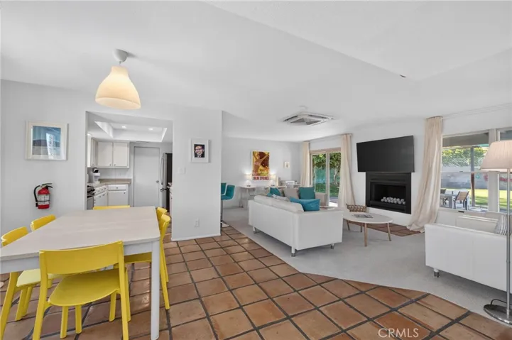 2860 E Ventura Road, Palm Springs, California 92262