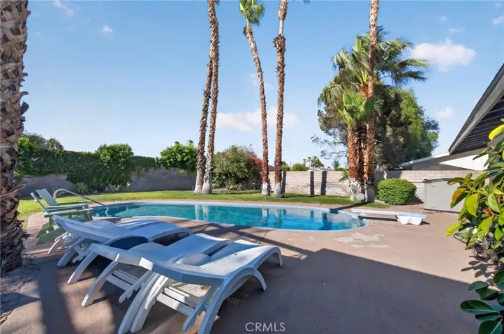2860 E Ventura Road, Palm Springs, California 92262