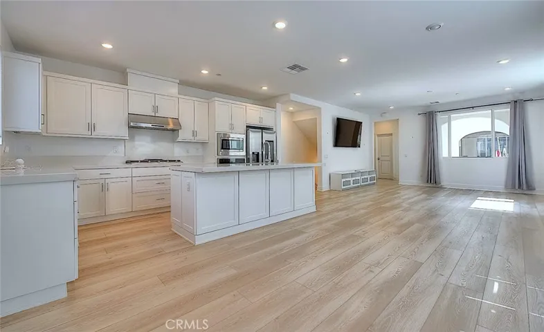 2750 W 182nd, Torrance, California 90504
