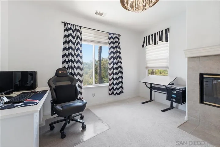 10669 El Caballo, San Diego, California 92127