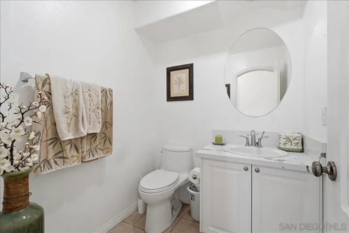 10669 El Caballo, San Diego, California 92127