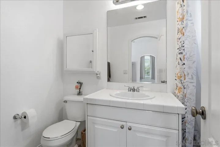 10669 El Caballo, San Diego, California 92127