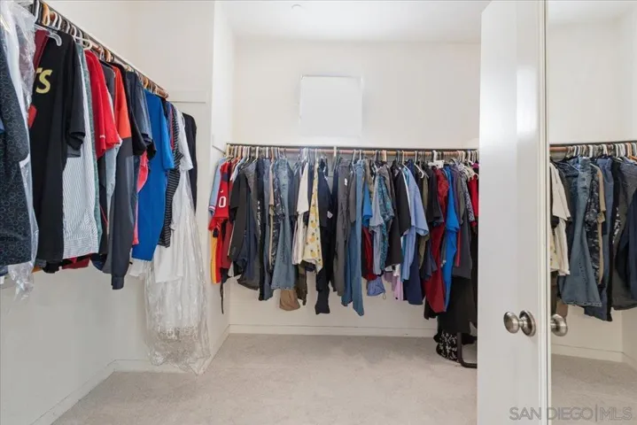 10669 El Caballo, San Diego, California 92127