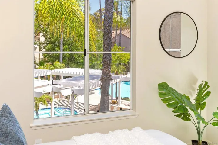 11184 Portobelo, San Diego, California 92124