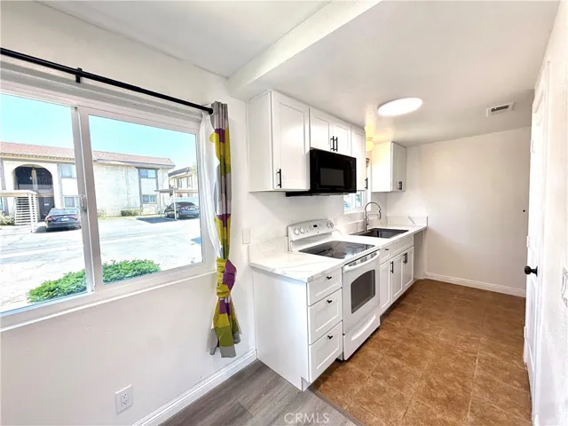 12835 10th Street 41, Chino, California 91710
