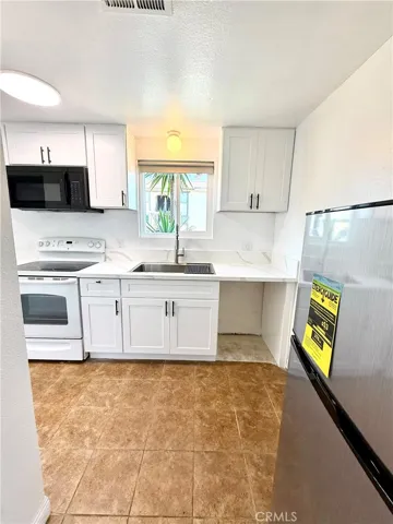 12835 10th Street 41, Chino, California 91710