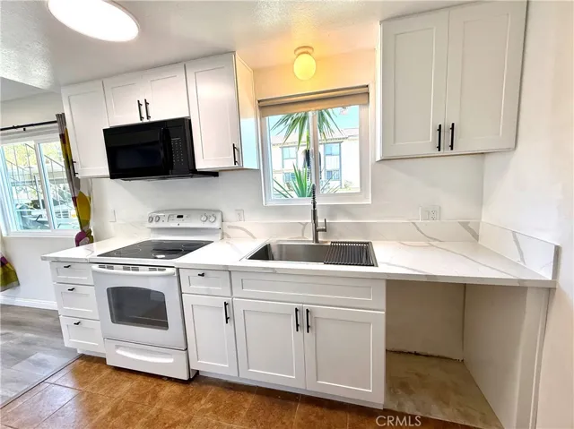 12835 10th Street 41, Chino, California 91710