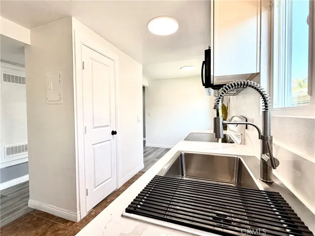 12835 10th Street 41, Chino, California 91710