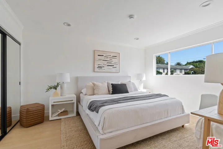 423 Pier Avenue 4, Santa Monica, California 90405
