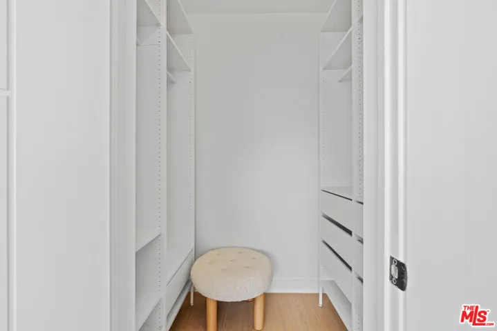 423 Pier Avenue 4, Santa Monica, California 90405