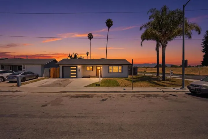 450 Beck Street, Watsonville, California 95076
