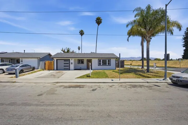 450 Beck Street, Watsonville, California 95076