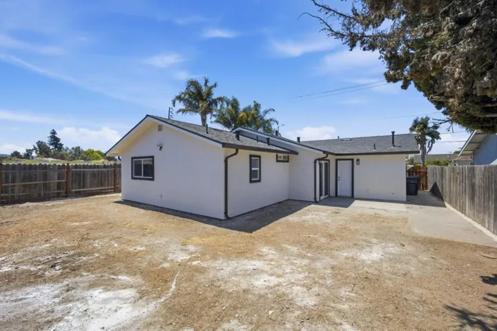 450 Beck Street, Watsonville, California 95076